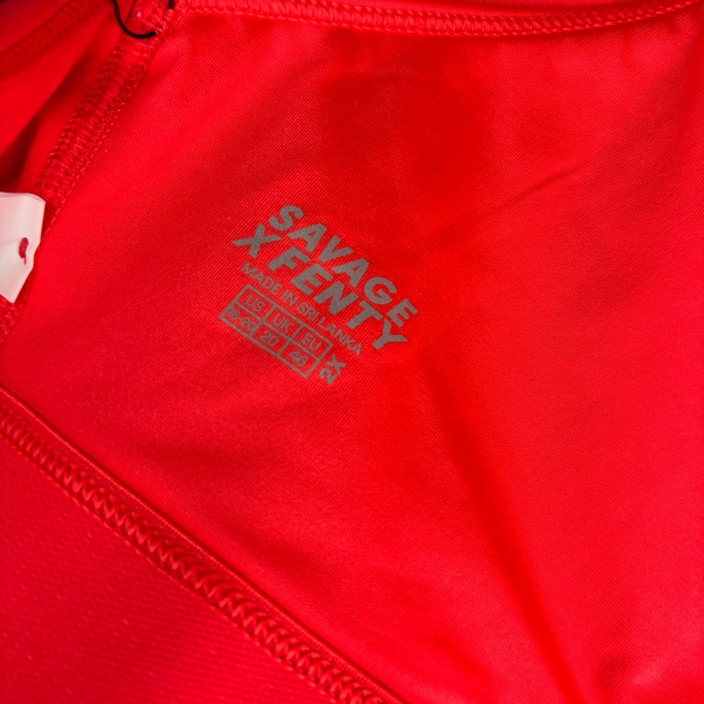 Savage X Fenty Red and Purple Heart Activewear Set valentines drop size 18/20 - Picture 10 of 11